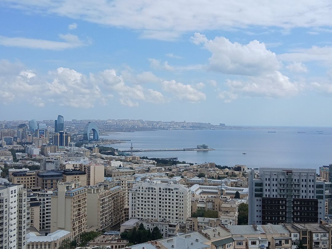 Satılır 5 otaqlı yeni tikili 300 m² — Mənzil, Bakı (6)