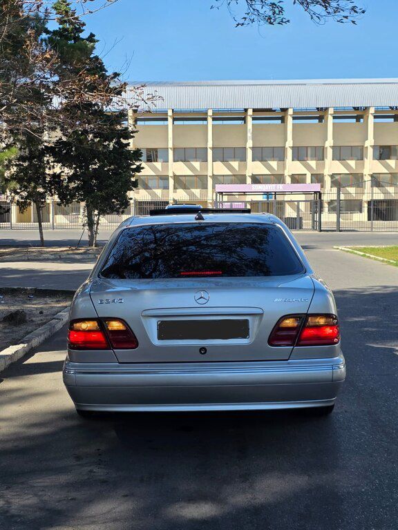 Mercedes E 240, 2.4 L, 2000 il, 320 245 km — Avtomobillər, Sumqayıt (2)