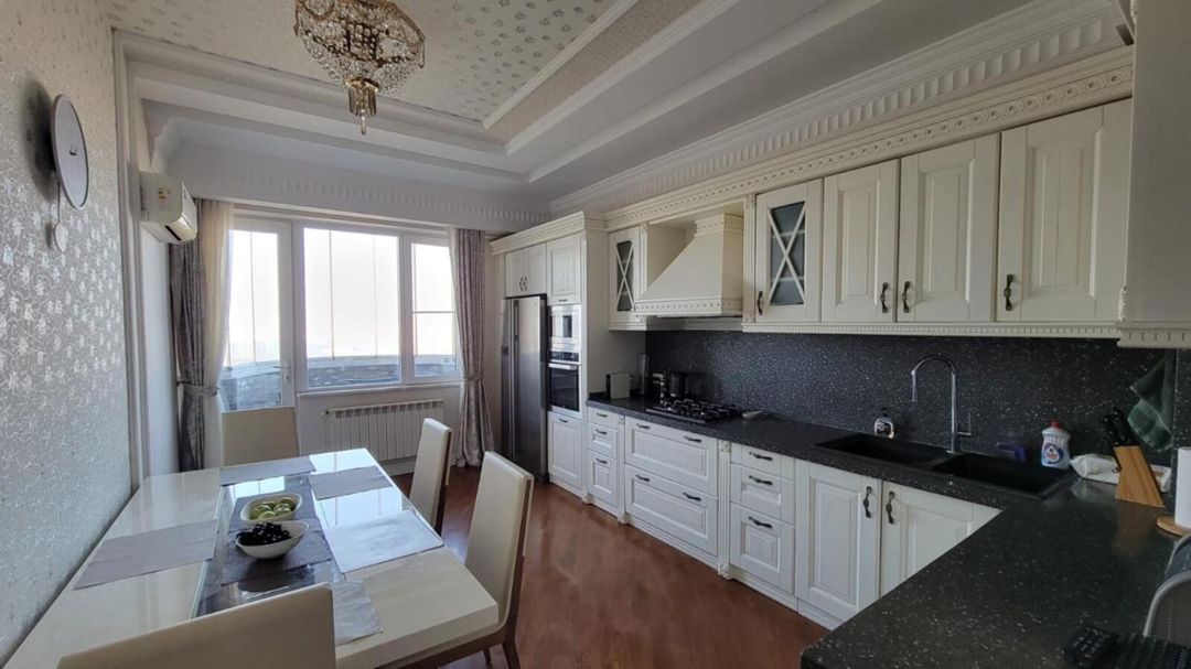 İcarəyə verilir 4 otaqlı yeni tikili 180 m² — Mənzil, Bakı (3)
