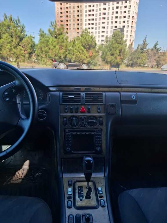 Mercedes E 240, 2.4 L, 2000 il, 310 000 km — Avtomobillər, Sumqayıt (8)