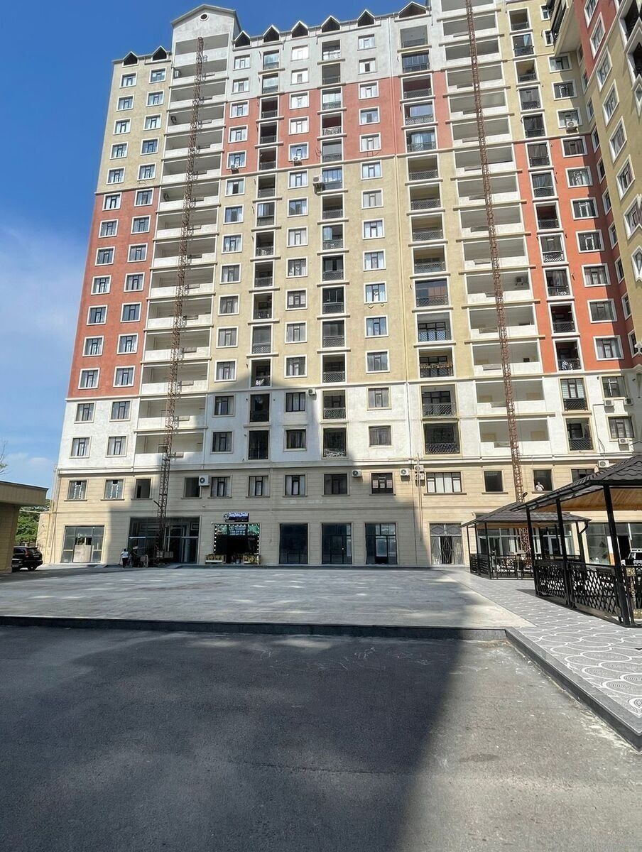 Satılır 4 otaqlı yeni tikili 217 m² — Mənzil, Bakı (2)
