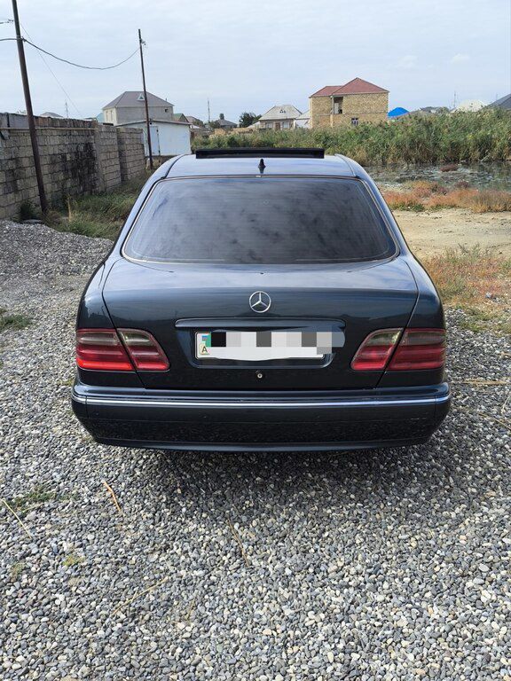 Mercedes E 270, 2.7 L, 2001 il, 450 000 km — Avtomobillər, Sumqayıt (2)