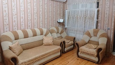 İşlənmiş, Divan-kravat, Divan, Bazalı, Açılan — Bakı