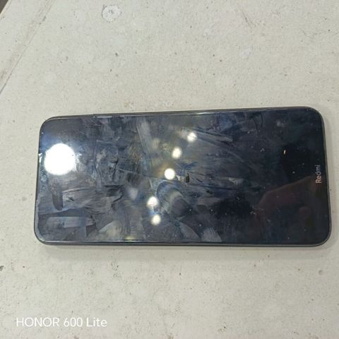 Redmi 8, 64 GB, rəng - Qara, Sensor — Bakı