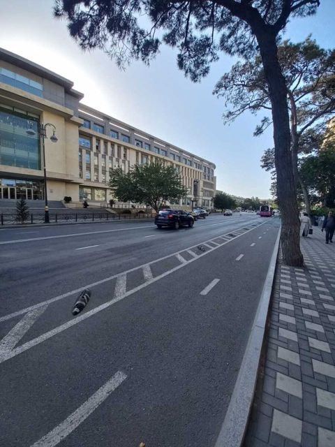 Satılır 2 otaqlı köhnə tikili 65 m² — Bakı