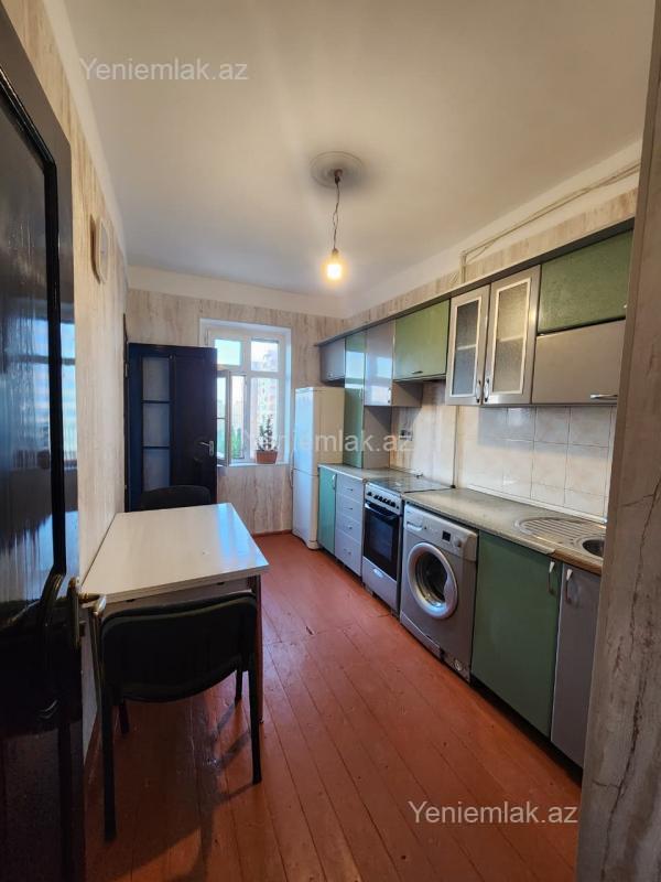 Satılır 2 otaqlı Bina evi menzil (Köhnə tikili), 60 m², 6-cı mikrorayon — Mənzil, Sumqayıt (5)