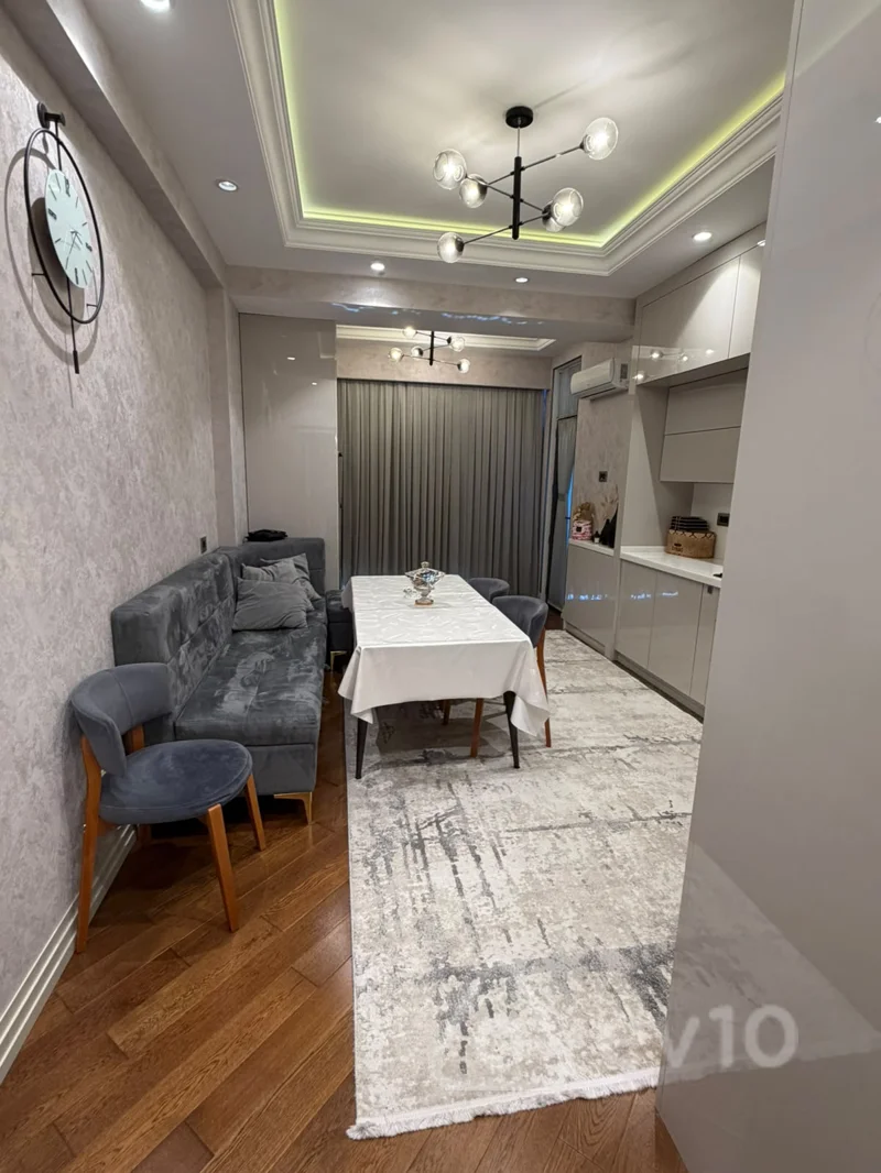 4 otaqlı mənzil, 210 m², Ceyhun Hacıbəyli küç. — kirayə — Mənzil, Bakı (11)