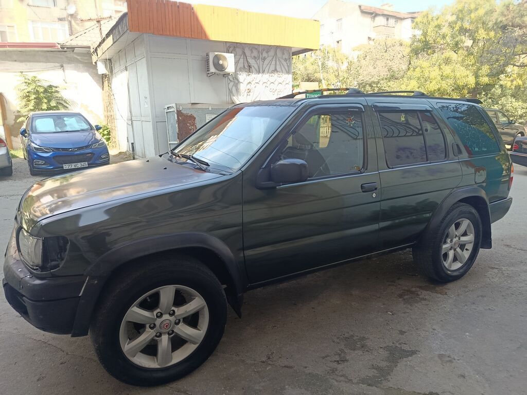 Nissan Pathfinder (R50) SUV - Kuzov: 5 qapılı, yaşıl rəng, arxa — Avtomobillər, Bakı (5)