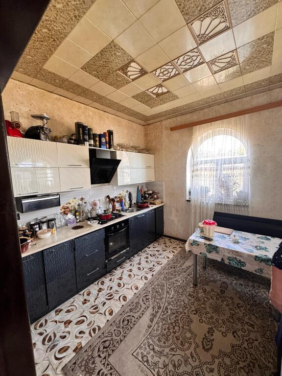 Satılır 5 otaqlı həyət evi/bağ evi 300 m² — Ev, villa, Bakı (11)