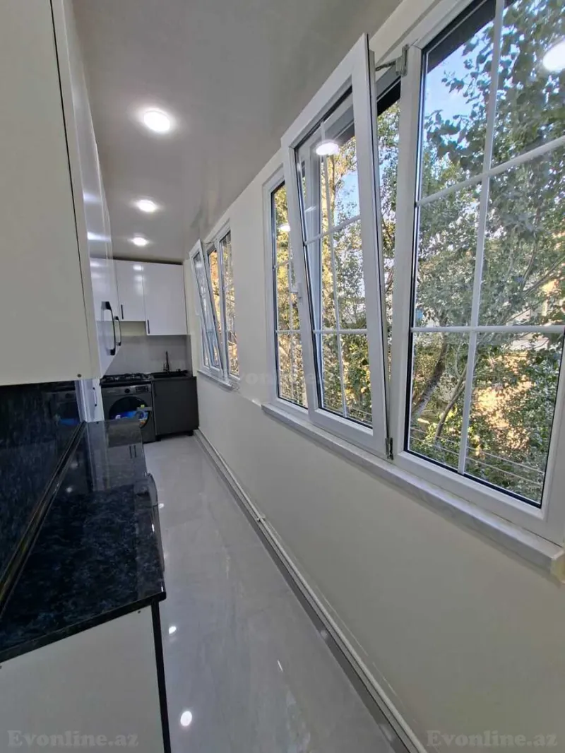 Satılır 3 otaqlı Mənzil Köhnə tikili 65 m² Bakı, Sabunçu r., Bakıxanov — Mənzil, Bakı (4)