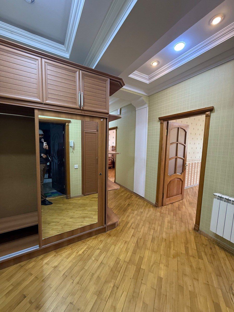 Satılır 2 otaqlı yeni tikili 90 m² — Mənzil, Bakı (7)