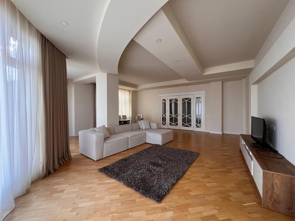 Satılır 6 otaqlı həyət evi/bağ evi 450 m² — Ev, villa, Bakı (4)