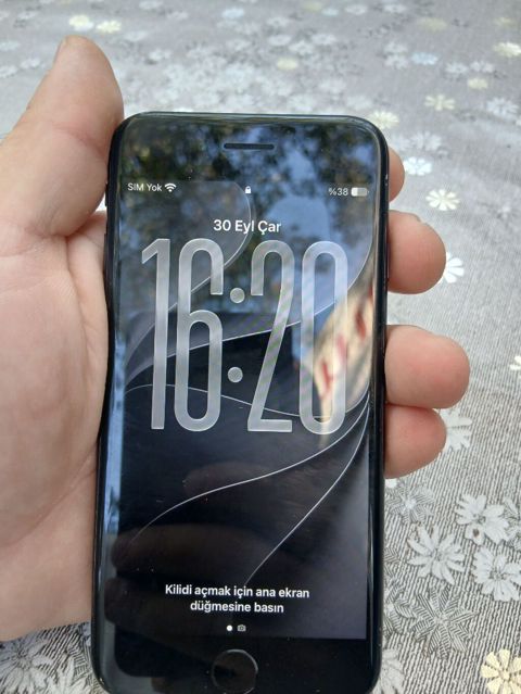 IPhone SE 2020, 64 GB, Qara, Barmaq izi — Mingəçevir