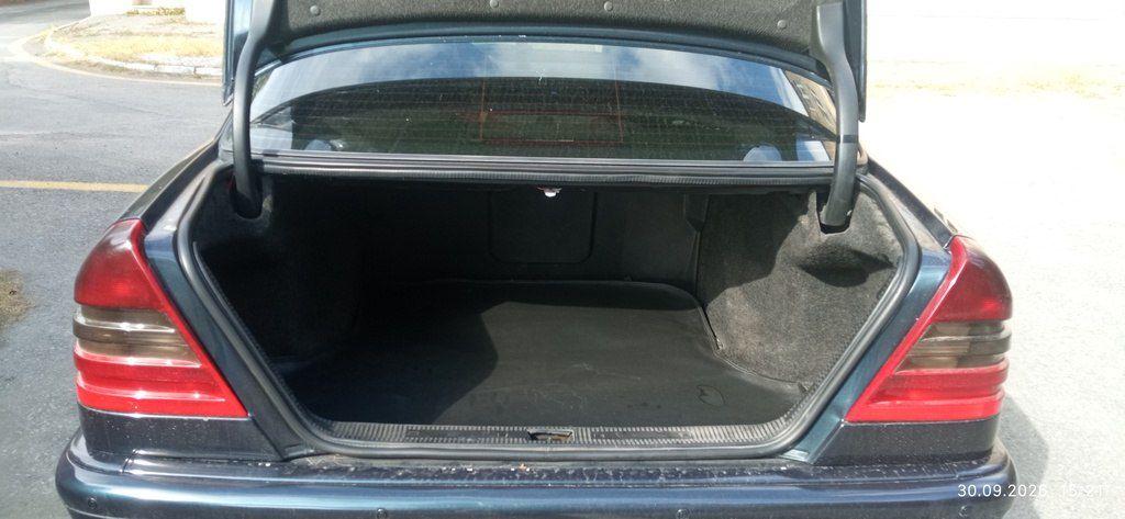 Mercedes C 200, 2.0 L, 2000 il, 302 212 km — Avtomobillər, Şəki (9)