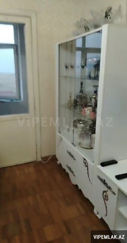 Xətai rayonunda 3 otaqlı Köhnə tikili Satılır, 80 m² — Mənzil, Bakı (2)