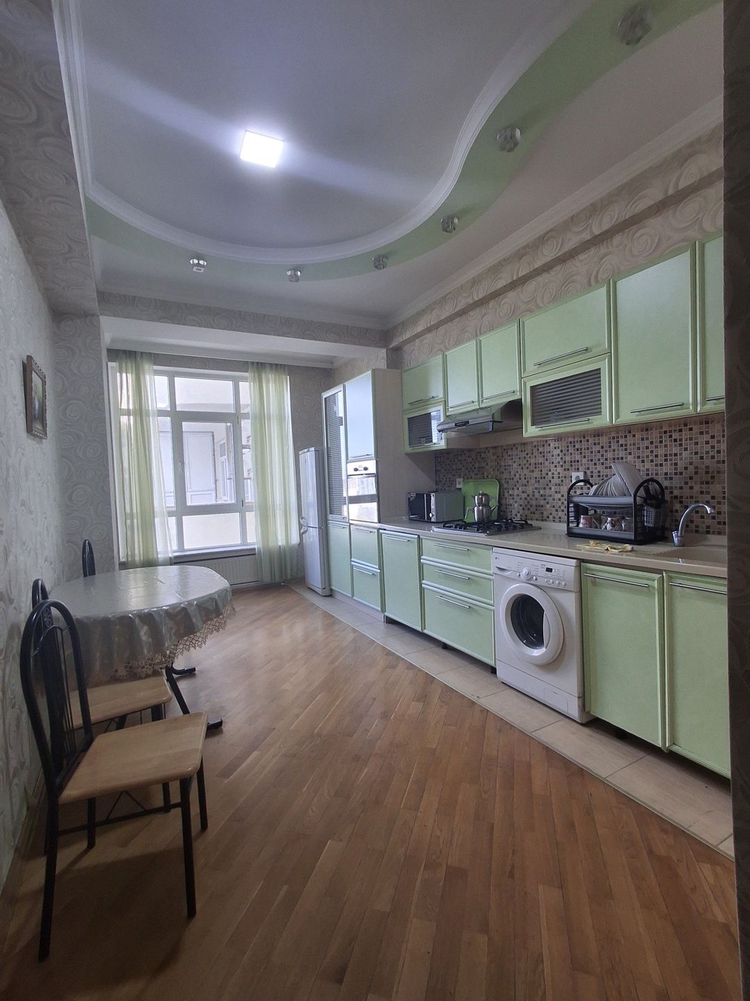 İcarəyə verilir 3 otaqlı yeni tikili 130 m² — Mənzil, Bakı (11)