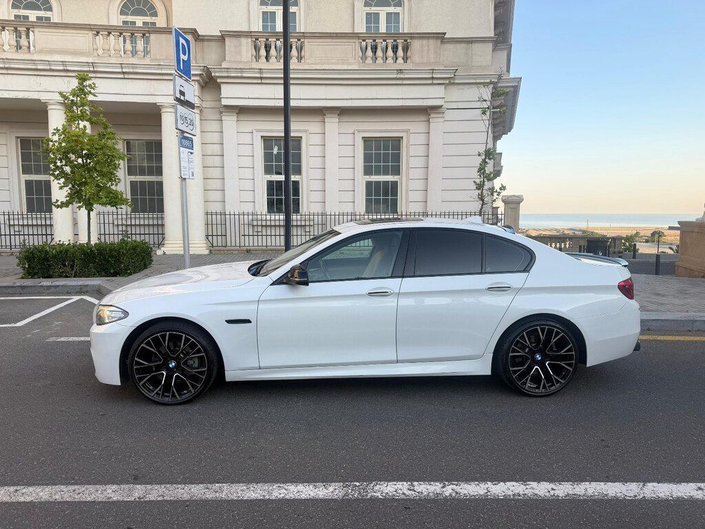 BMW 528, 2.0 L, 2015 il, 190 000 km — Avtomobillər, Bakı (3)
