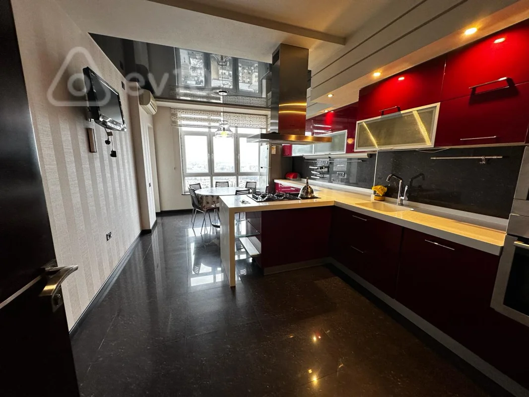 4 otaqlı mənzil, 200 m², Əhməd Rəcəbli — kirayə — Mənzil, Bakı (8)