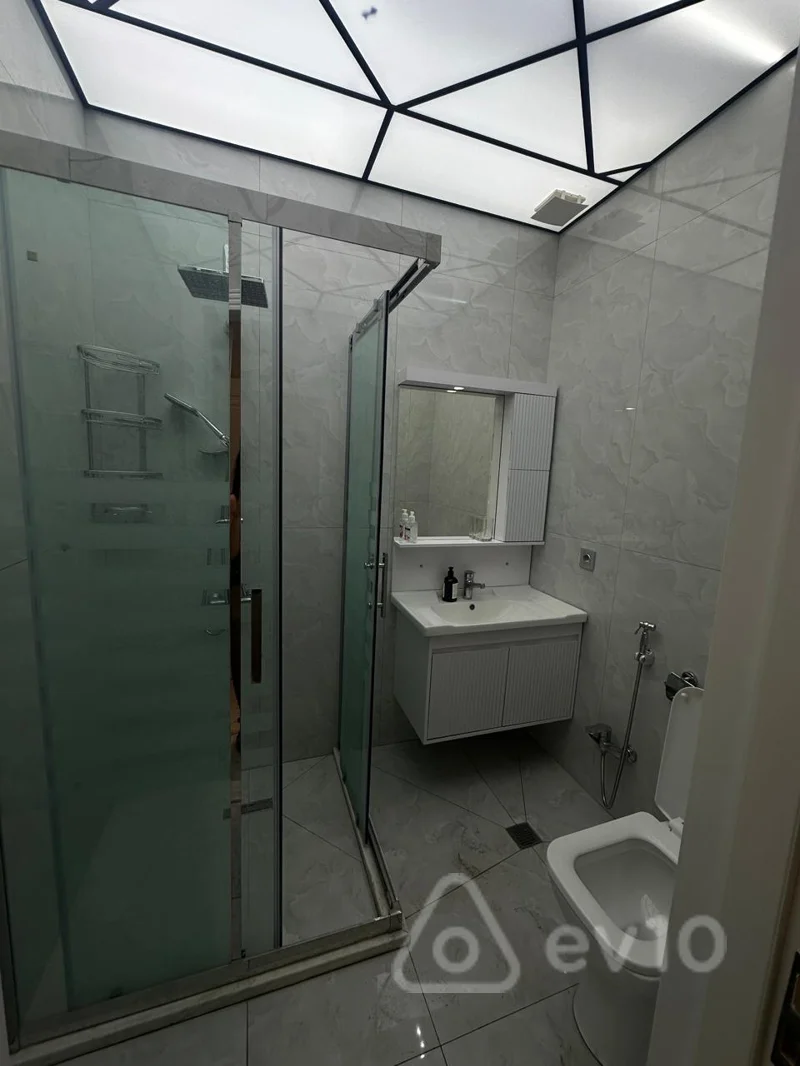 5 otaqlı mənzil, 245 m², Rəşid Behbudov küçəsi — kirayə — Mənzil, Bakı (5)