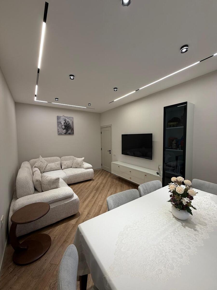 Satılır 3 otaqlı köhnə tikili 80 m² — Mənzil, Bakı (2)