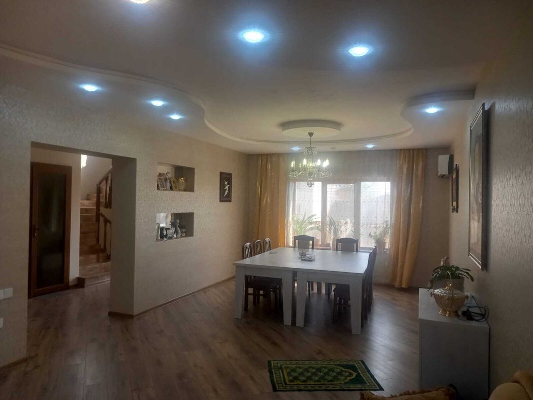 Satılır 5 otaqlı həyət evi/bağ evi 270 m² — Ev, villa, Bakı (11)