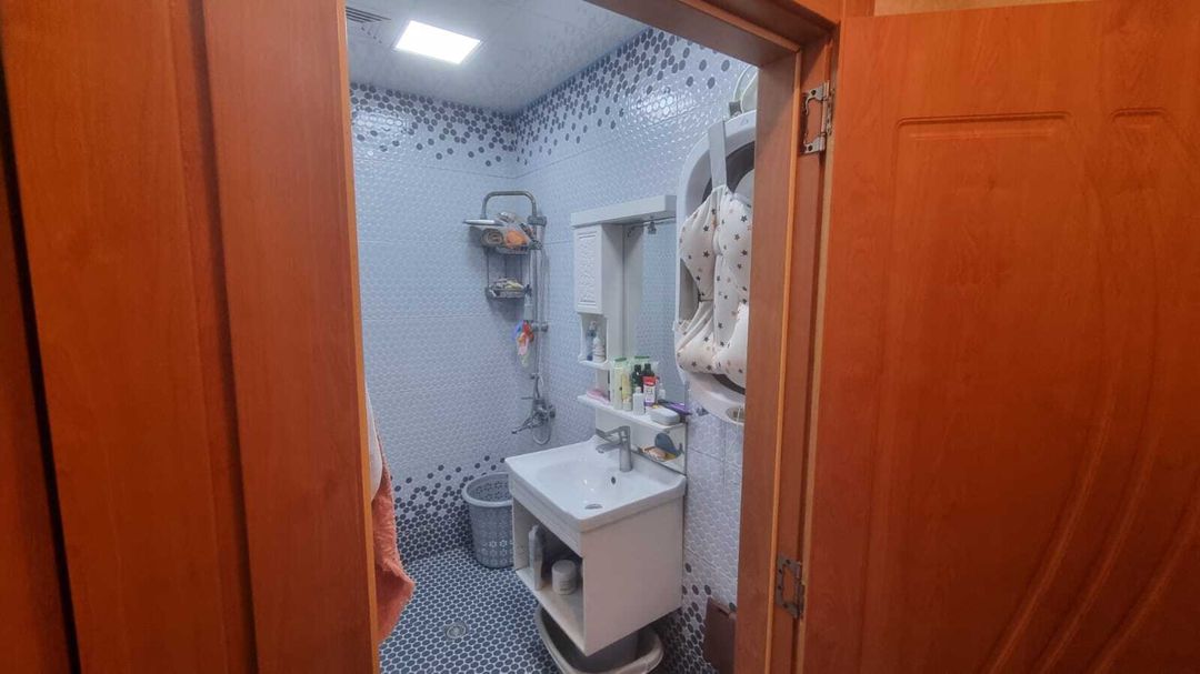 Satılır 4 otaqlı köhnə tikili 100 m² — Mənzil, Bakı (11)