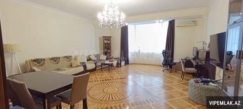 Yasamal rayonunda 4 otaqlı Yeni tikili Satılır, 202 m² — Bakı