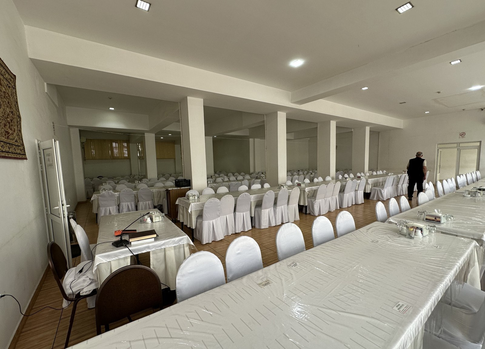 663 m² Orta təmirli obyekt satılır — Əmlak, Bakı (11)