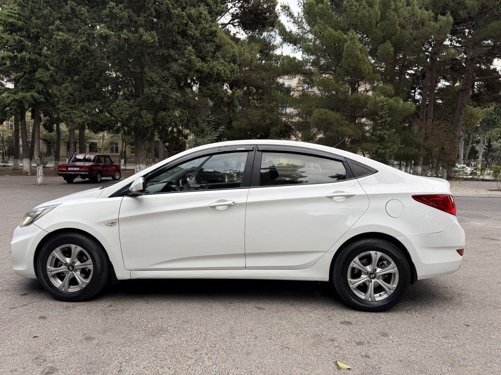 Hyundai Accent, 1.4 L, 2013 il, 220 000 km — Avtomobillər, Sumqayıt (7)