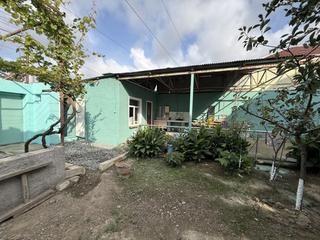 Həyət evi və geniş həyət sahəsi - Açıq həyət: Beton örtüklü geniş — Ev, villa, Bakı (7)
