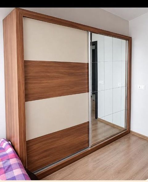 Dolab 150 AZN satılır. Ölçü: Hün 2.10 sm uz.2.40 sm dərin.65 sm — Bakı
