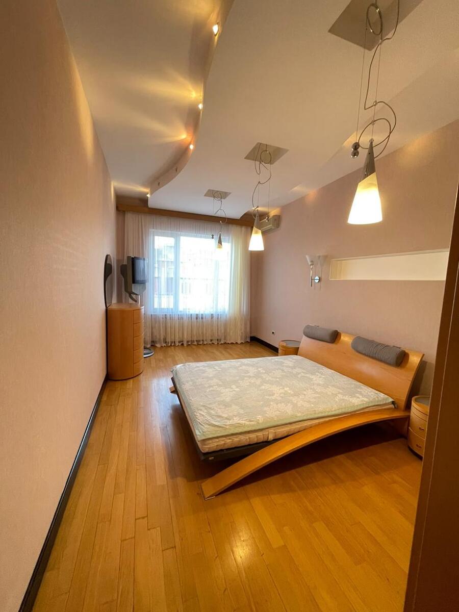 İcarəyə verilir 5 otaqlı yeni tikili 320 m² — Mənzil, Bakı (12)
