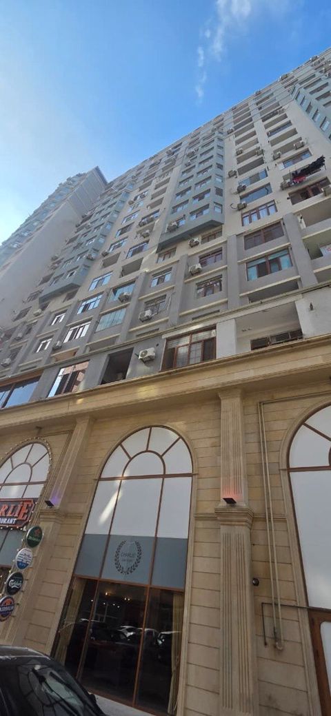 Satılır 2 otaqlı yeni tikili 74 m² — Bakı