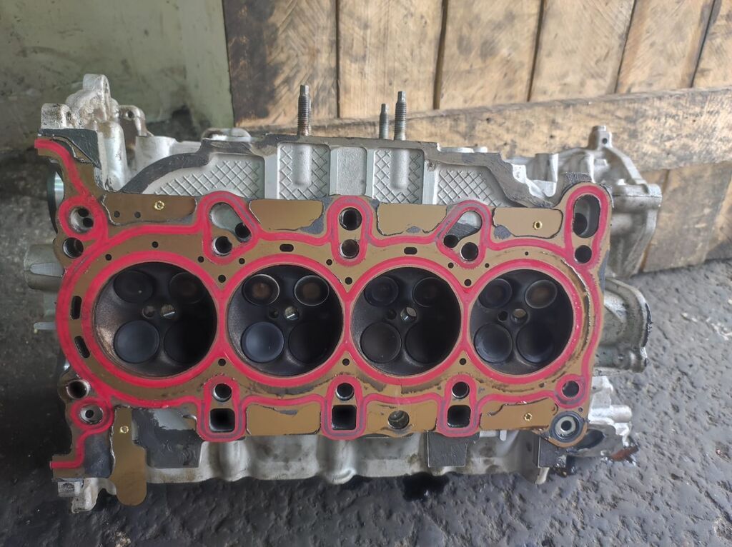 Mühərrik başlığı və əlaqəli hissələr – 4 silindrli, Dohc (iki — Mühərriklər, Gəncə (4)