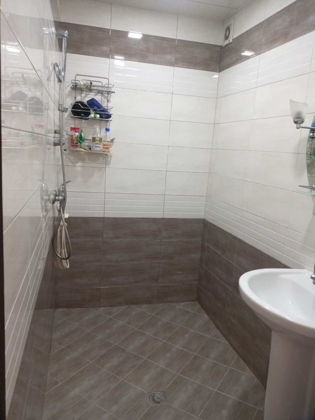 Satılır 2 otaqlı köhnə tikili 62 m² — Mənzil, Bakı (2)