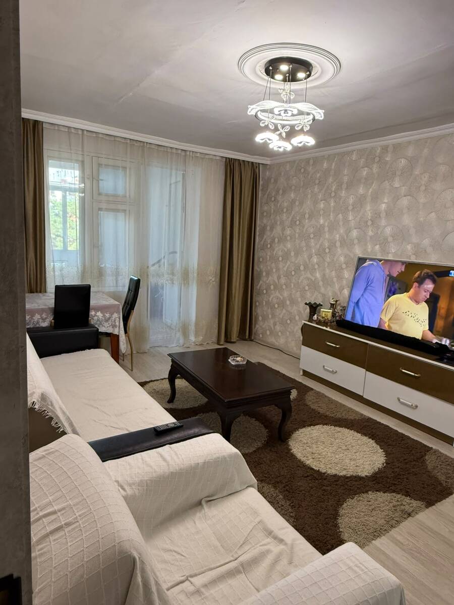 Satılır 2 otaqlı köhnə tikili 60 m² — Mənzil, Bakı