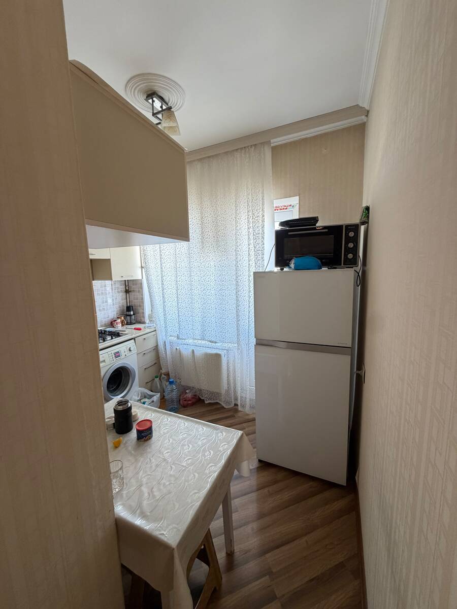 Satılır 2 otaqlı köhnə tikili 62 m² — Mənzil, Bakı (5)