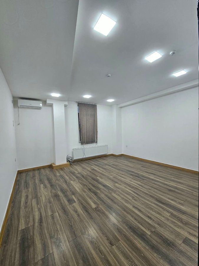 Ofis icarəyə verilir, 400 m², Xətai rayon,Ağ ş. qəs. Babək prospekti, Bakı — Ofis, Bakı (3)