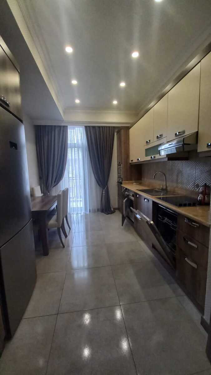 İcarəyə verilir 4 otaqlı yeni tikili 220 m² — Mənzil, Bakı (5)