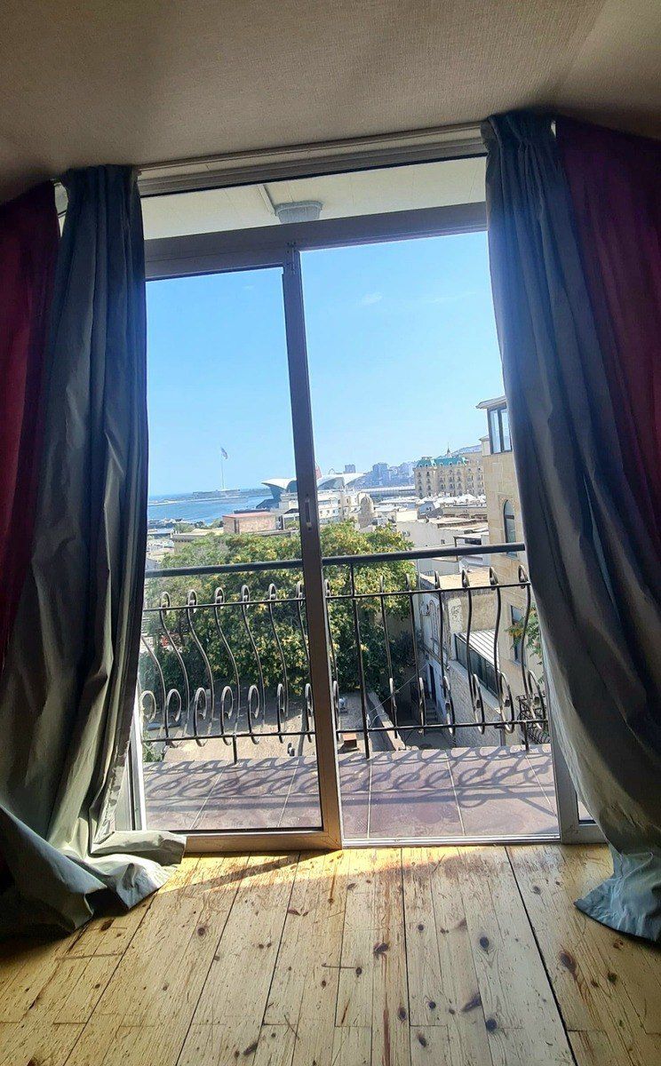 İcarəyə verilir 5 otaqlı həyət evi/bağ evi 250 m² — Ev, villa, Bakı (3)