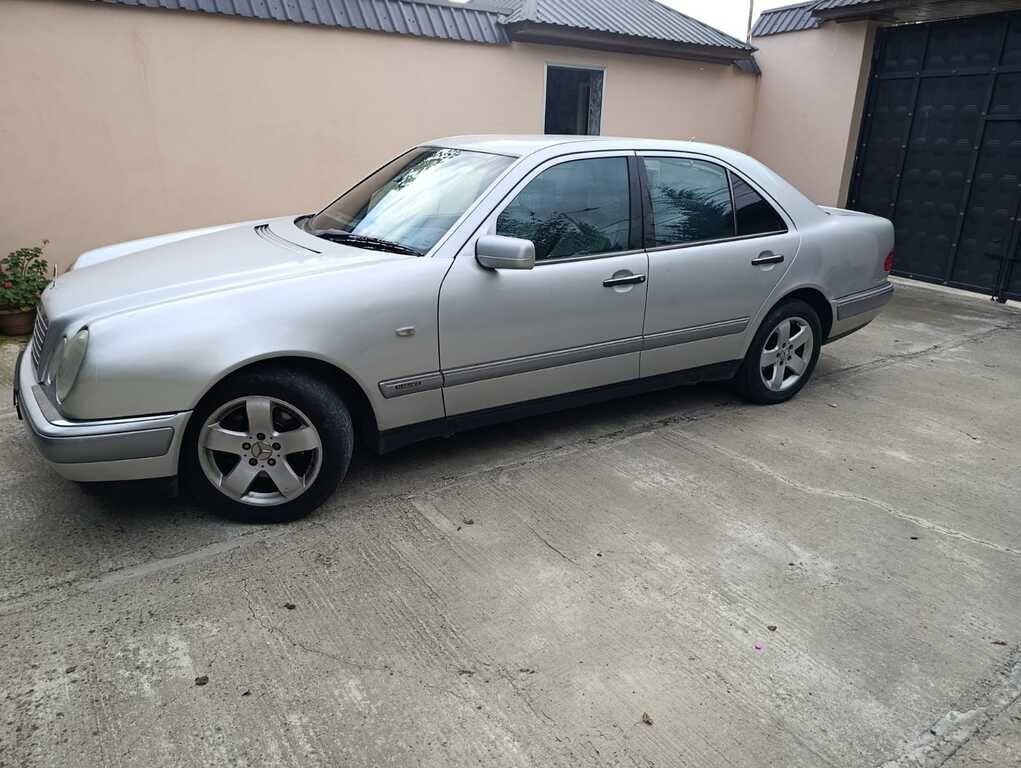Mercedes E 230, 2.3 L, 1997 il, 342 588 km 36-BE-317 — Avtomobillər, Qəbələ (2)