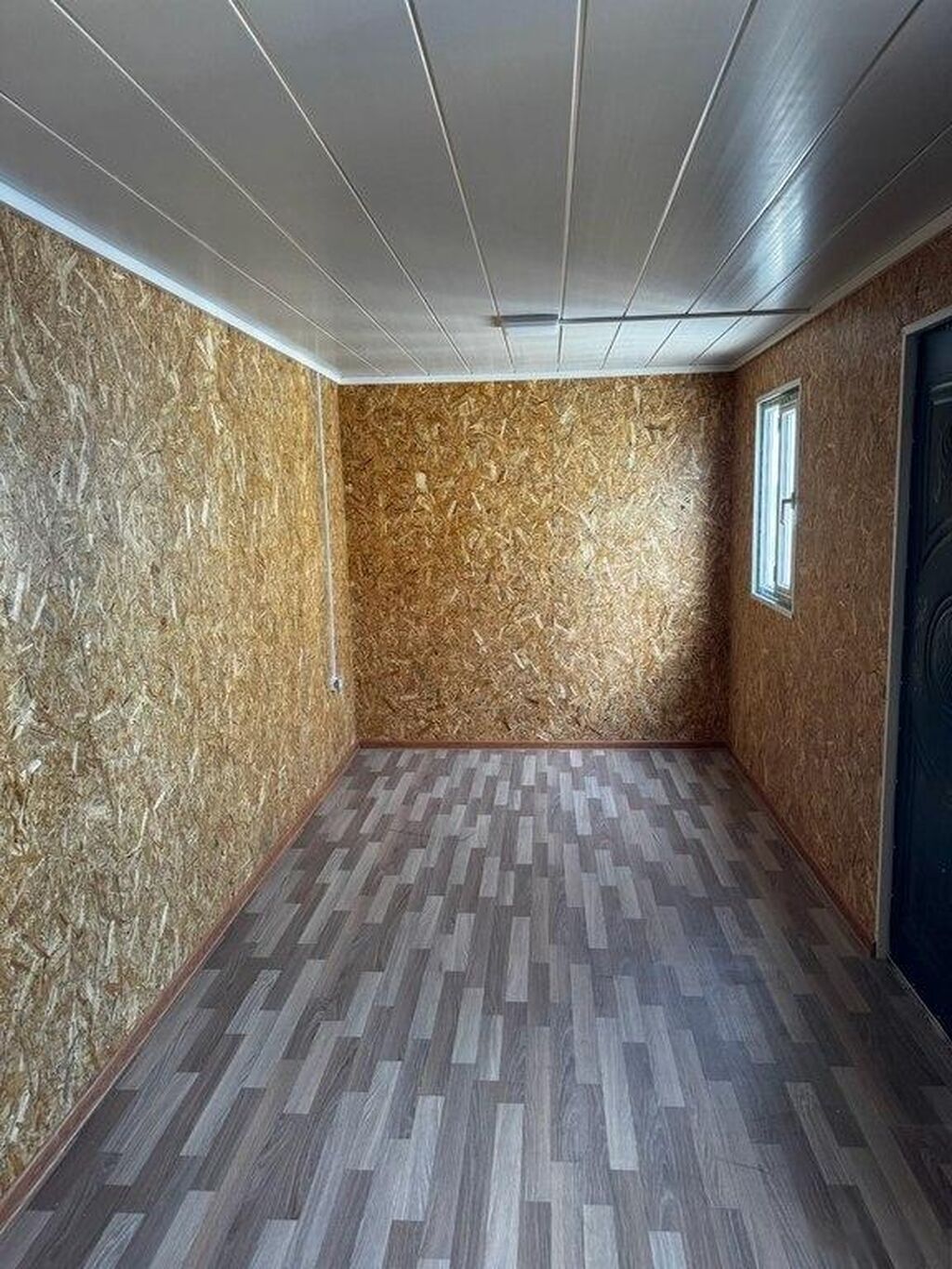 Konteyner 6 metre konteyner Şəhər: Bakı Xidmətin növü: Hazır — Hazır konstruksiyalar, Bakı
