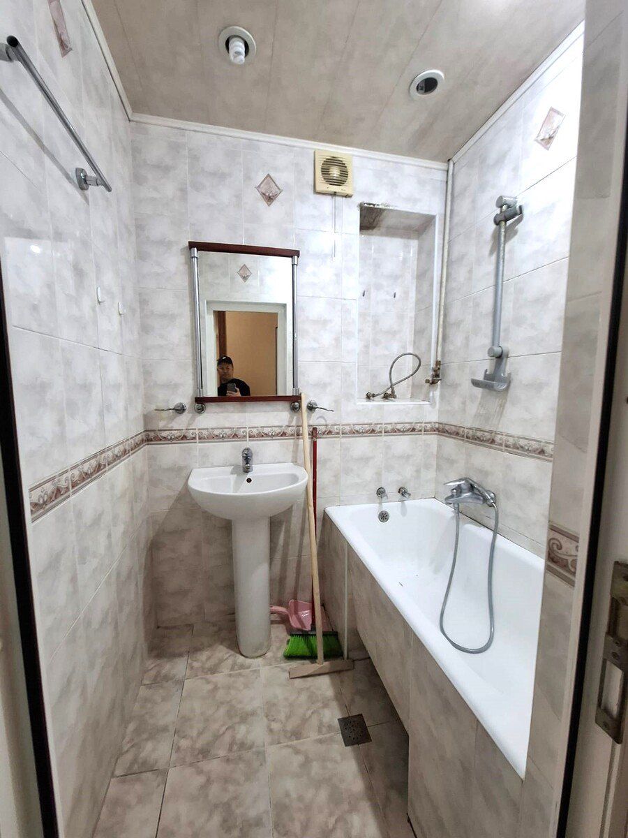 Satılır 4 otaqlı köhnə tikili 80 m² — Mənzil, Bakı (10)