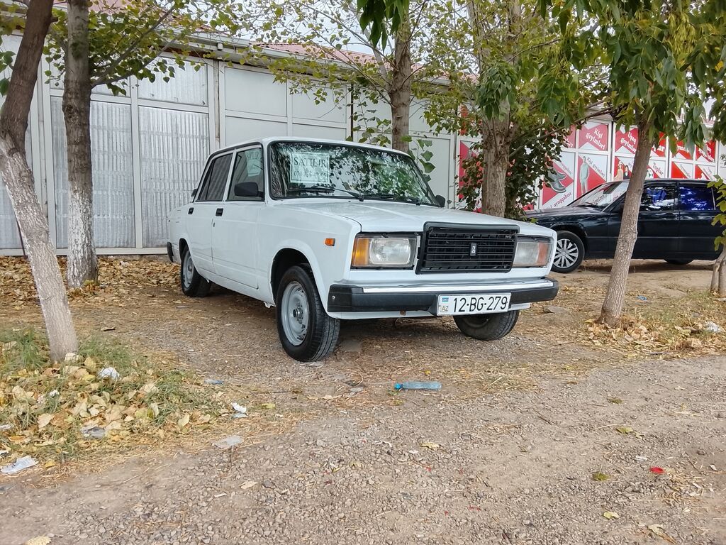 VAZ (Lada) 2107: 0.7 l 1982 il 856328 km Sedan 12-BG-279 — Avtomobillər, Şirvan (10)