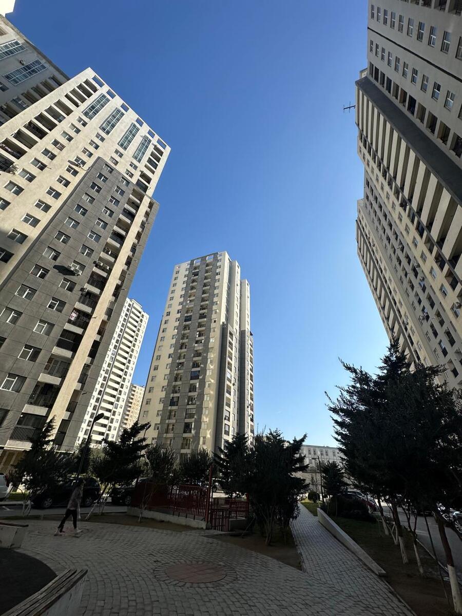Satılır 4 otaqlı yeni tikili 120 m² — Mənzil, Bakı