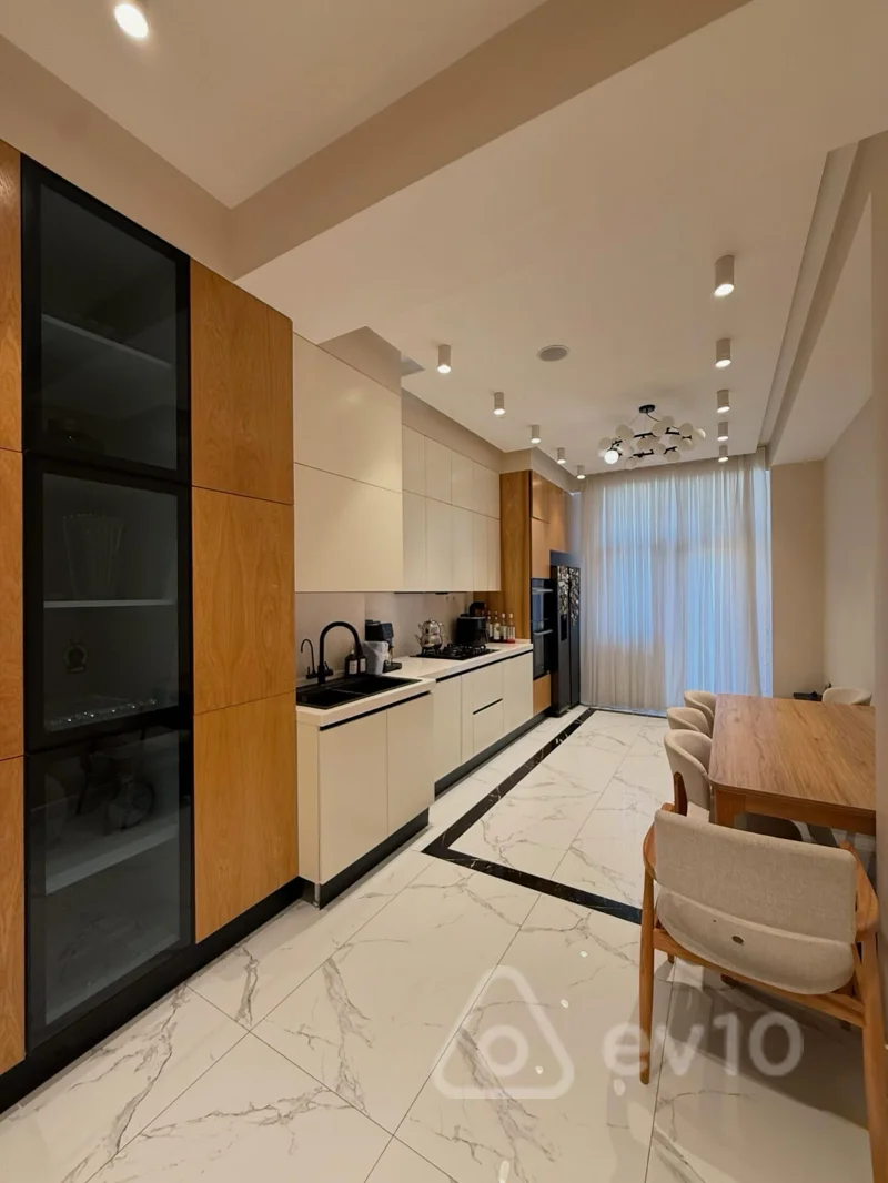 4 otaqlı mənzil, 183 m², Baləmi dadasov — kirayə — Mənzil, Bakı (5)