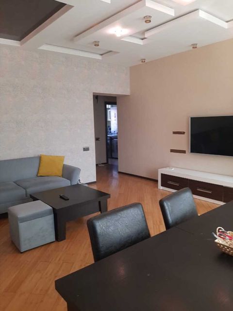 İcarəyə verilir 2 otaqlı köhnə tikili 60 m² — Bakı
