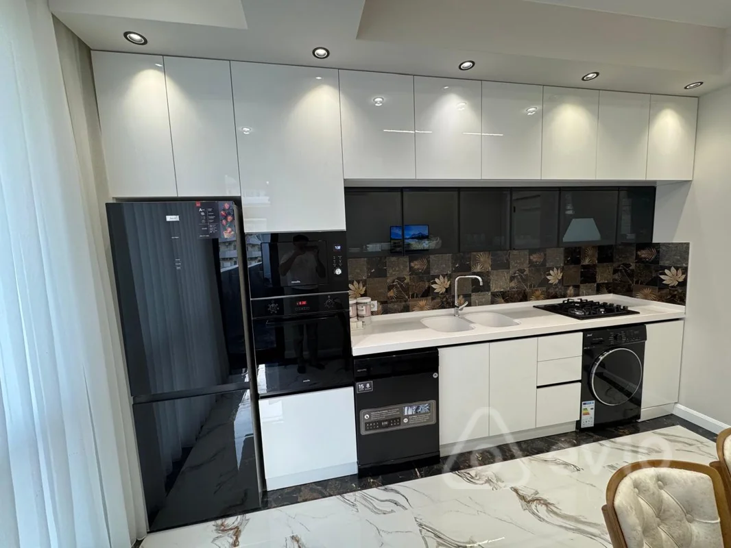 3 otaqlı mənzil, 110 m², Natiq Əliyev küçəsi. — kirayə — Mənzil, Bakı (12)