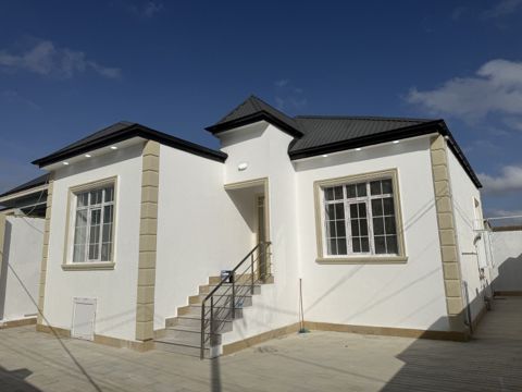 Satılır 3 otaqlı həyət evi/bağ evi 70 m² — Bakı