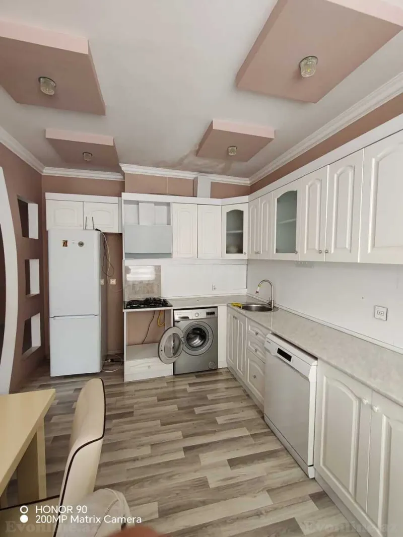 Kirayə verilir 2 otaqlı Mənzil Yeni tikili 70 m² Bakı, Abşeron r — Mənzil, Bakı (8)